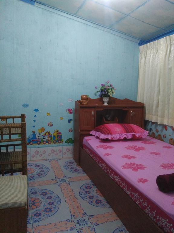 Patchaya Guesthouse 암파와 외부 사진