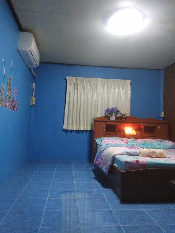 Patchaya Guesthouse 암파와 외부 사진